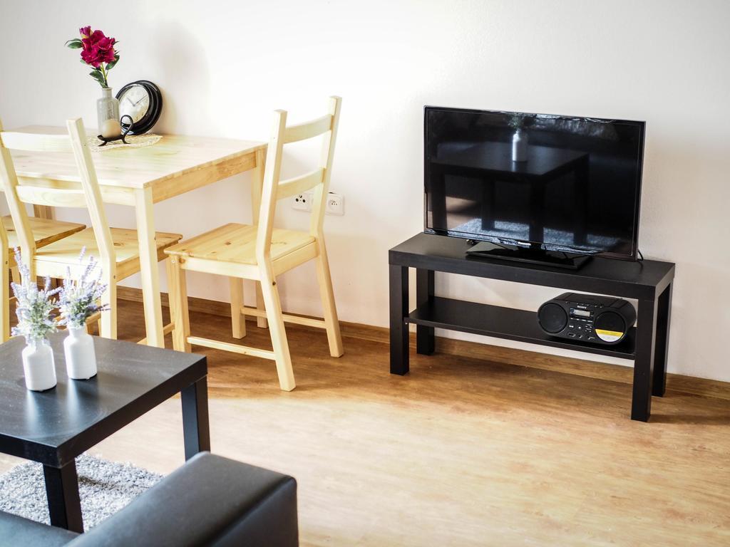 Apartamento Miraka Lipno nad Vltavou Exterior foto