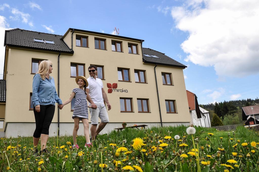 Apartamento Miraka Lipno nad Vltavou Exterior foto